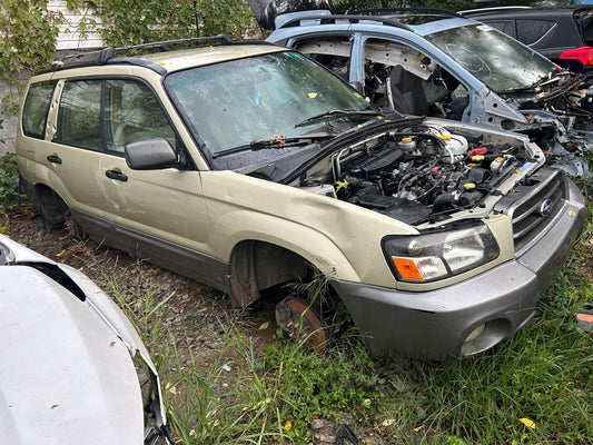 2003 Subaru Forester XS 2.5 V4 4Dr 4WD Wagon PARTOUT